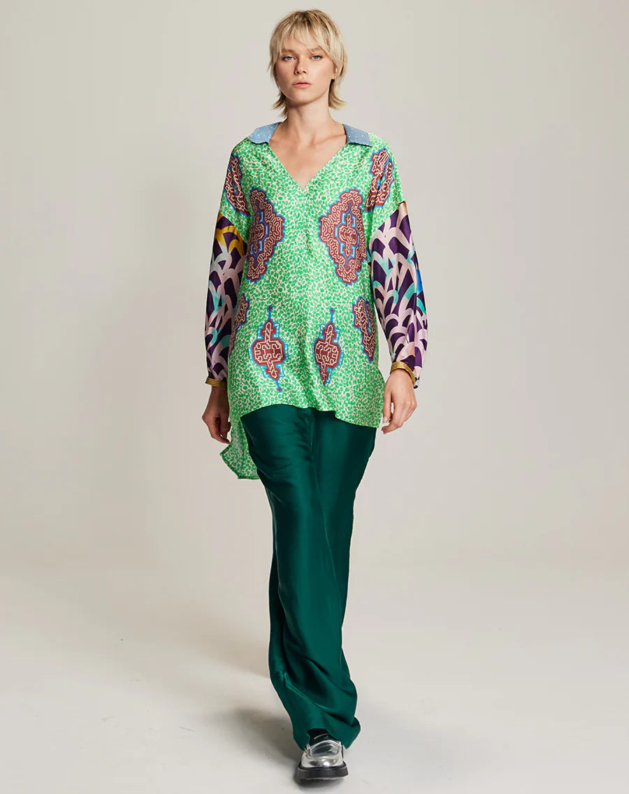 ME369 Chloe Shipibo Oversized Shirt