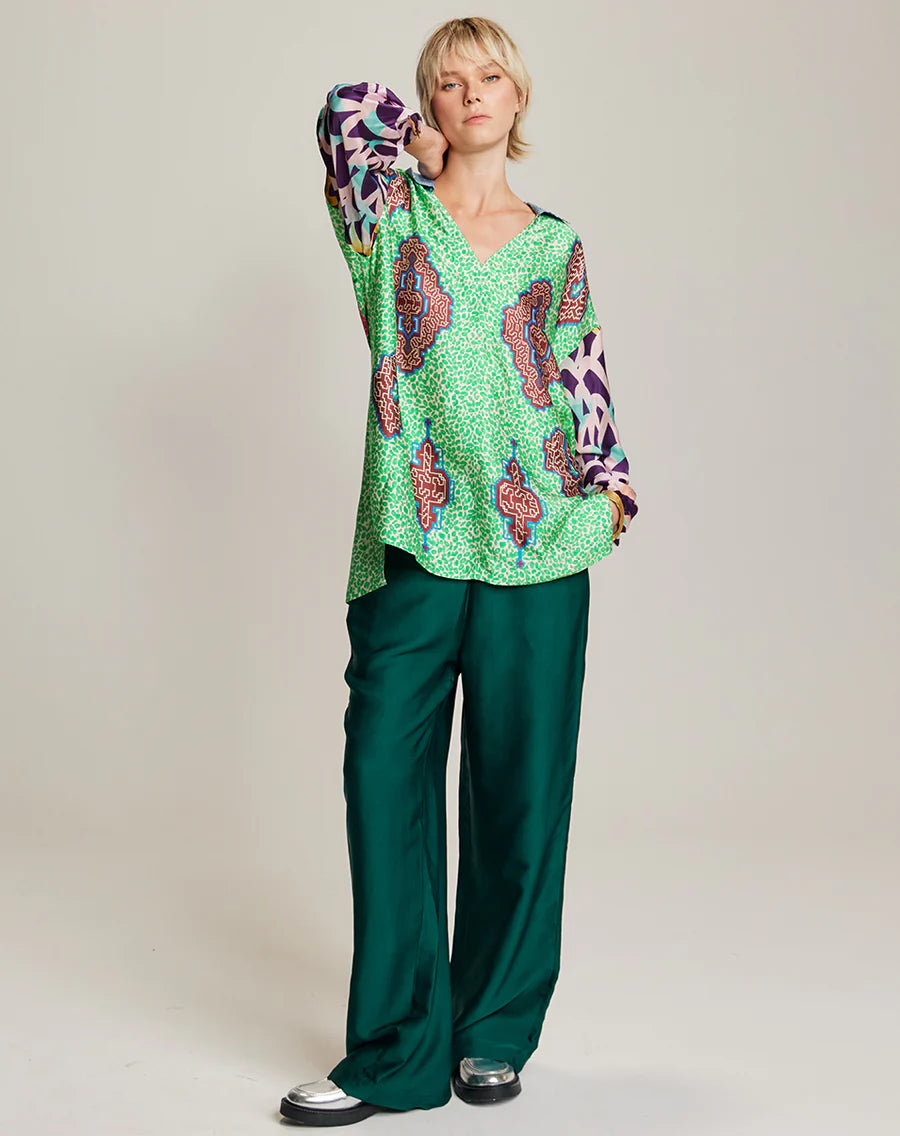 ME369 Chloe Shipibo Oversized Shirt
