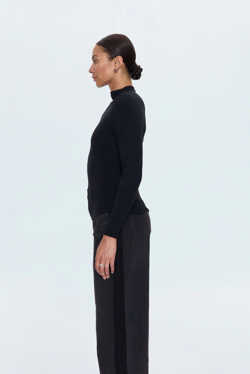 Pistola Dara Long Sleeve Funnel Neck Top