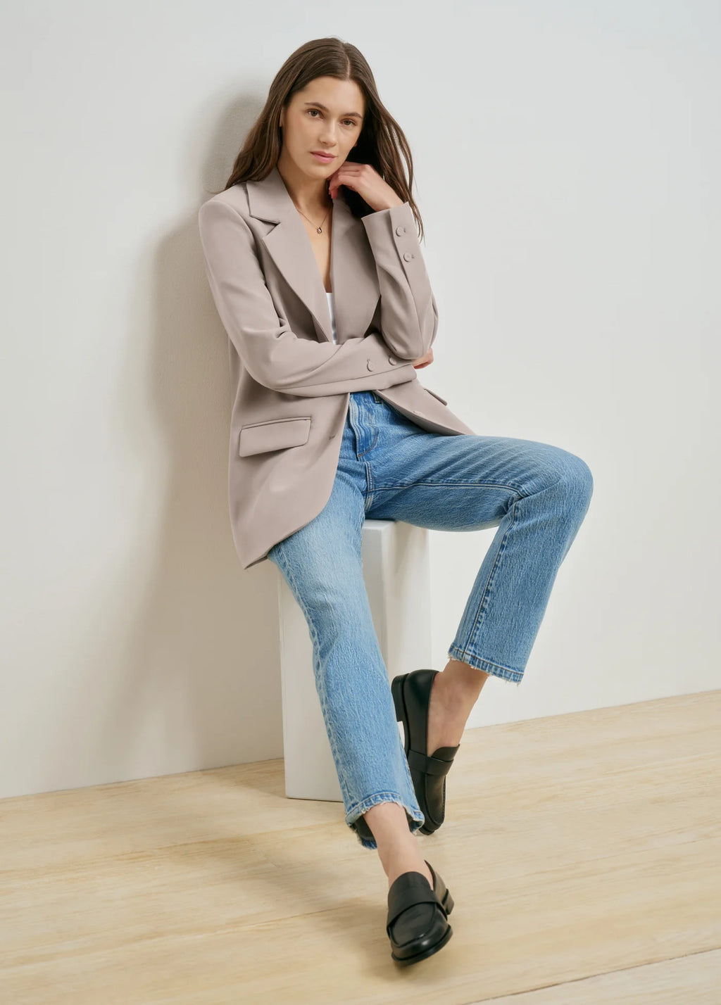 Favorite Daughter the Dot Mid Rise Straight Jean